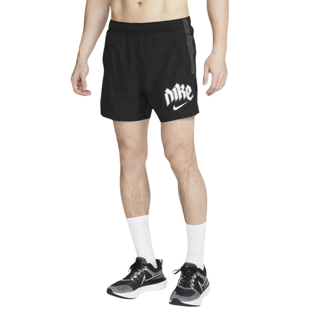 NIKE CHALLENGER 13CM RUN DIVISION SHORTS 'BLACK'